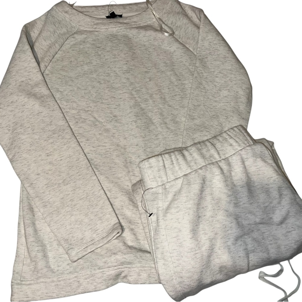 Talbots “ M Cozy Cream Loungewear Set